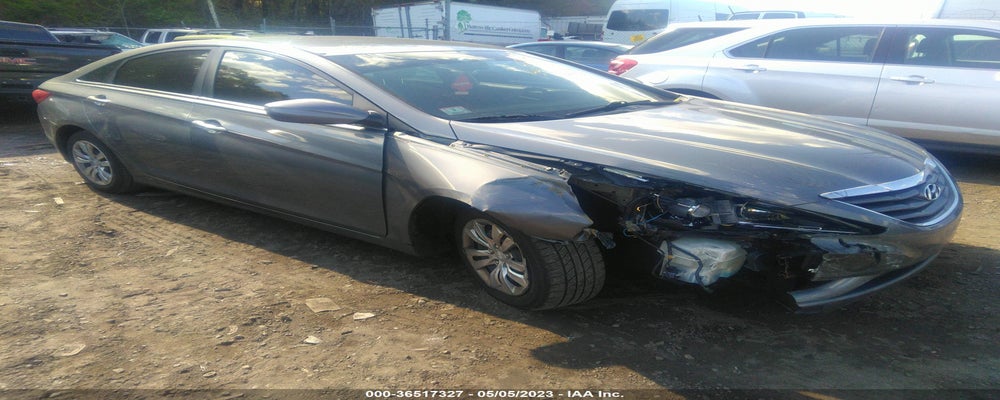 5NPEB4AC0BH227498 2011 HYUNDAI SONATA photo no. 14