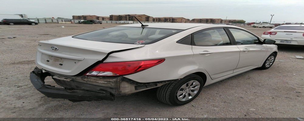 KMHCT4AE6GU074754 2016 HYUNDAI ACCENT photo no. 4