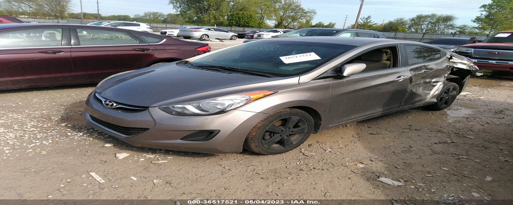 5NPDH4AE4DH354074 2013 HYUNDAI ELANTRA photo no. 2