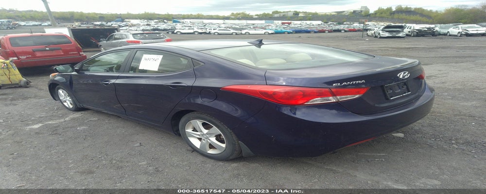 5NPDH4AEXDH246770 2013 HYUNDAI ELANTRA photo no. 3