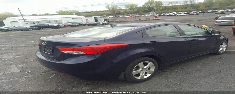 5NPDH4AEXDH246770 2013 HYUNDAI ELANTRA photo no. 4