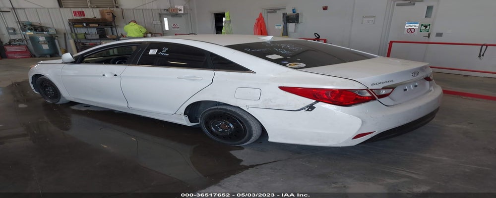 5NPEB4AC6CH398984 2012 HYUNDAI SONATA photo no. 3