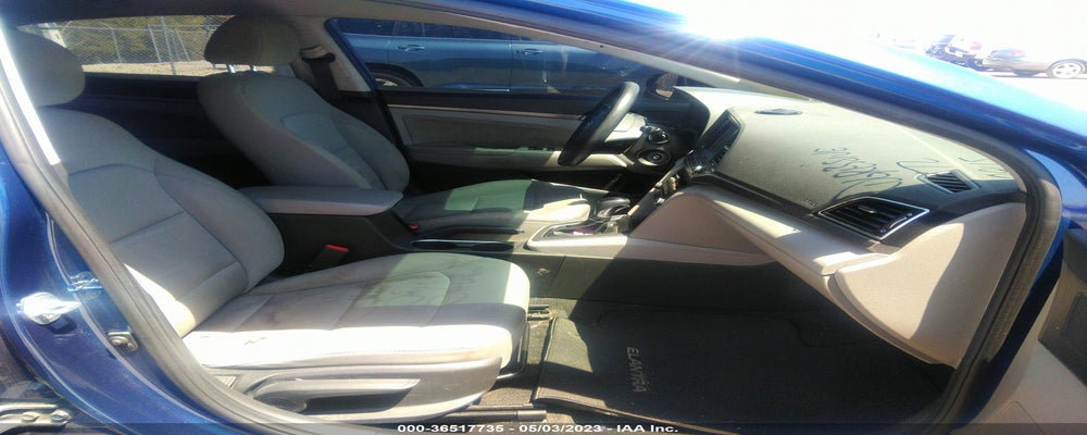 5NPD84LF6JH374585 2018 HYUNDAI ELANTRA photo no. 5