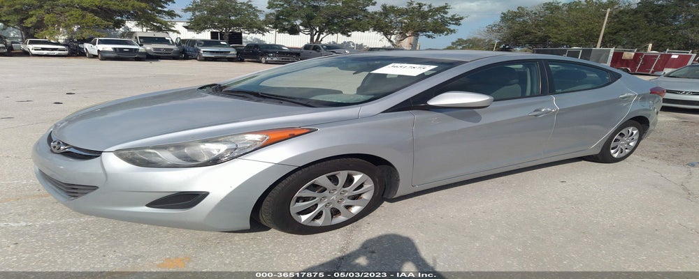 5NPDH4AE4DH220245 2013 HYUNDAI ELANTRA photo no. 2
