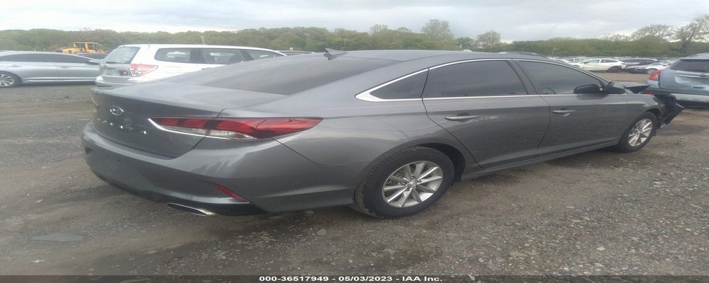 5NPE24AF5KH741096 2019 HYUNDAI SONATA photo no. 4