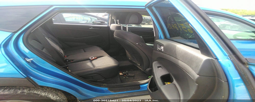 KM8J33A44HU506302 2017 HYUNDAI TUCSON photo no. 8