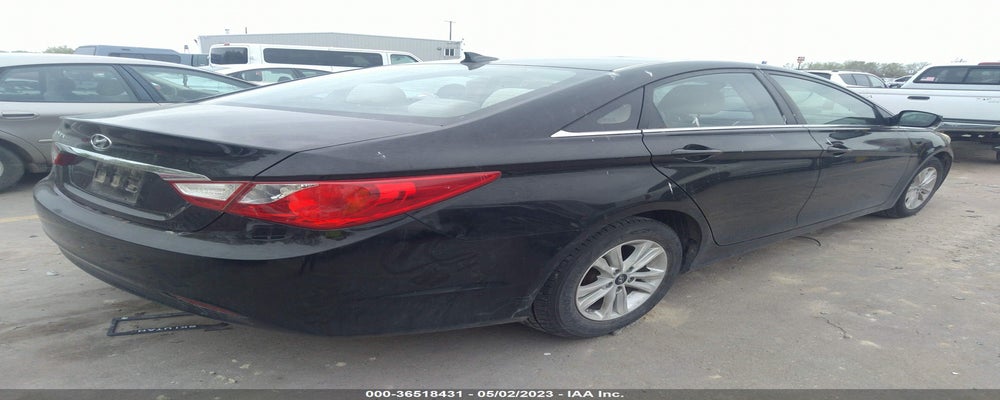 5NPEB4ACXCH500237 2012 HYUNDAI SONATA photo no. 4
