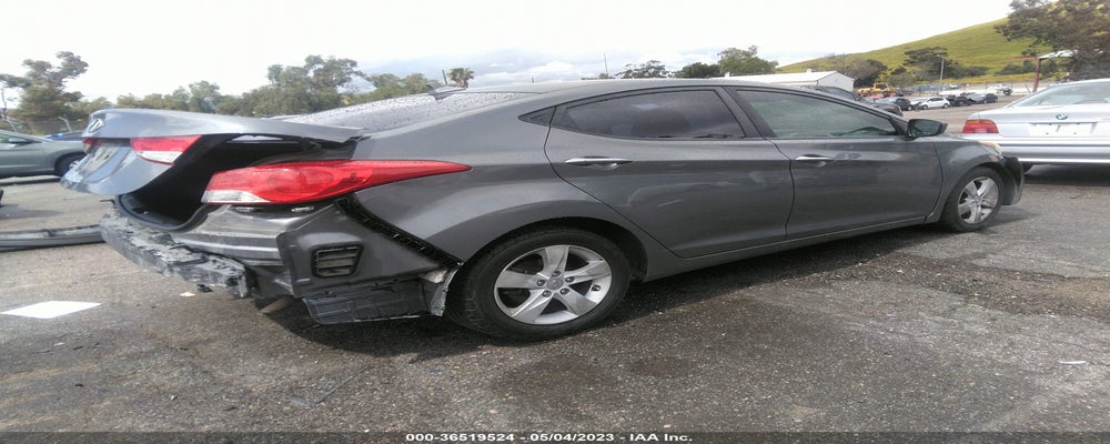 5NPDH4AE8DH251384 2013 HYUNDAI ELANTRA photo no. 4