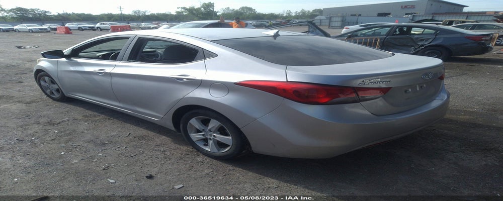 5NPDH4AE0BH011758 2011 HYUNDAI ELANTRA photo no. 3