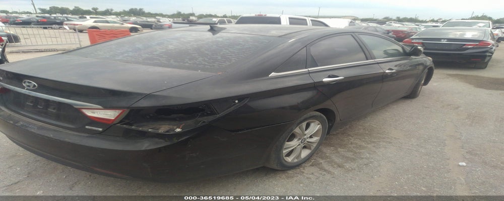 5NPEC4AC2DH596184 2013 HYUNDAI SONATA photo no. 4