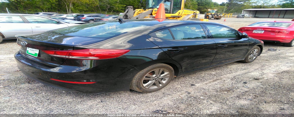 5NPD84LF1HH008429 2017 HYUNDAI ELANTRA photo no. 4