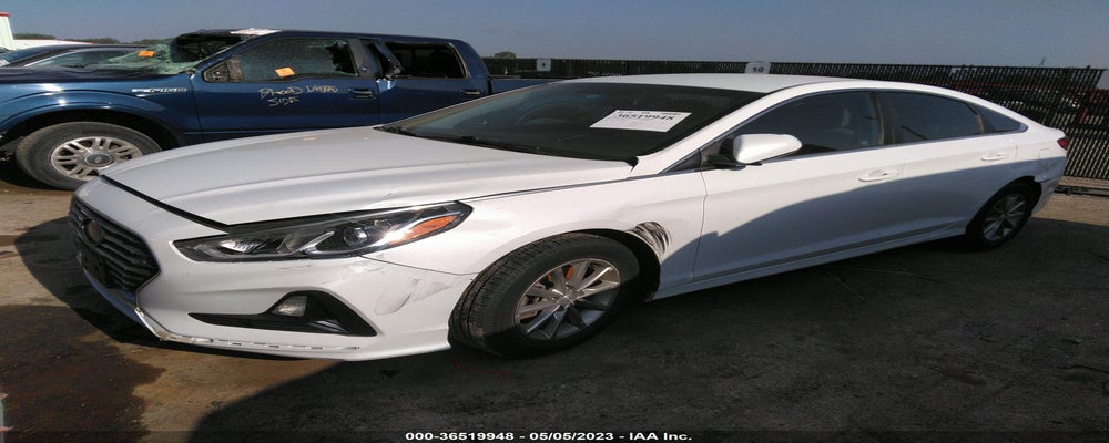 5NPE24AF1JH627353 2018 HYUNDAI SONATA photo no. 2