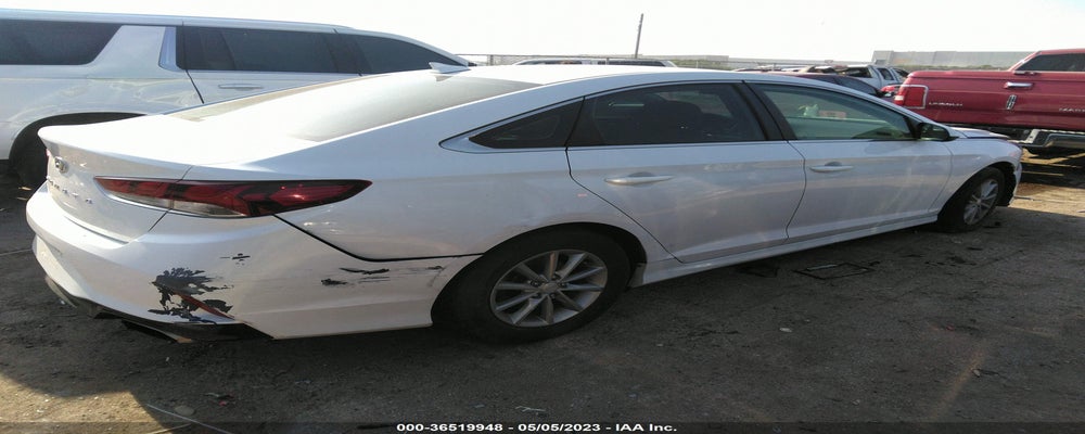 5NPE24AF1JH627353 2018 HYUNDAI SONATA photo no. 4