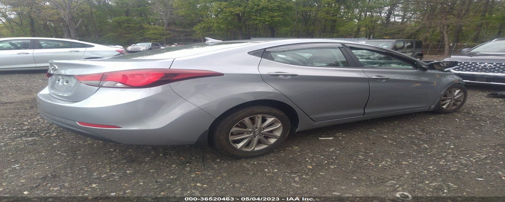 5NPDH4AE8FH568150 2015 HYUNDAI ELANTRA photo no. 4