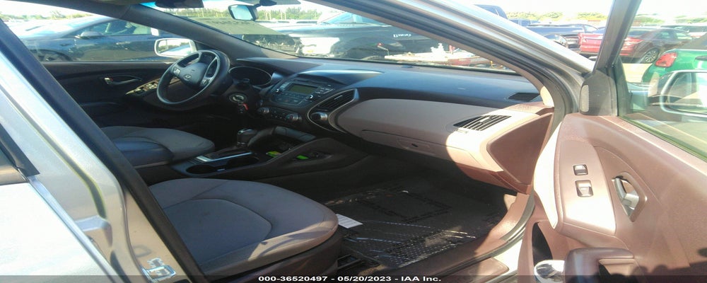 KM8JT3AF9FU959975 2015 HYUNDAI TUCSON photo no. 5