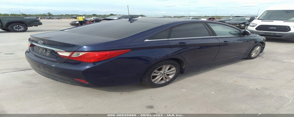 5NPEB4AC1EH840282 2014 HYUNDAI SONATA photo no. 4