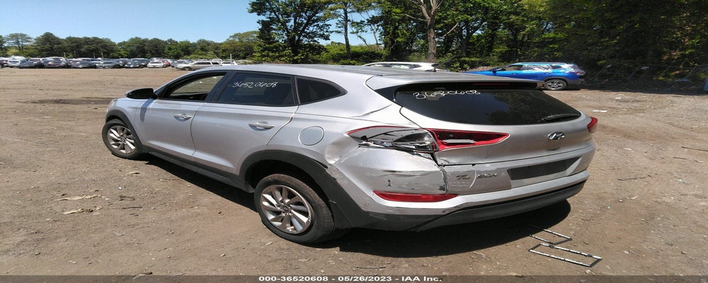 KM8J23A43JU787937 2018 HYUNDAI TUCSON photo no. 3