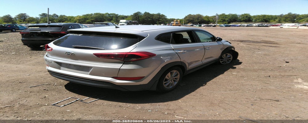KM8J23A43JU787937 2018 HYUNDAI TUCSON photo no. 4