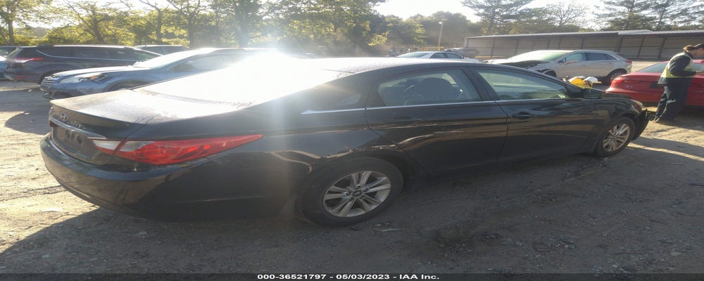 5NPEB4AC4CH348956 2012 HYUNDAI SONATA photo no. 4