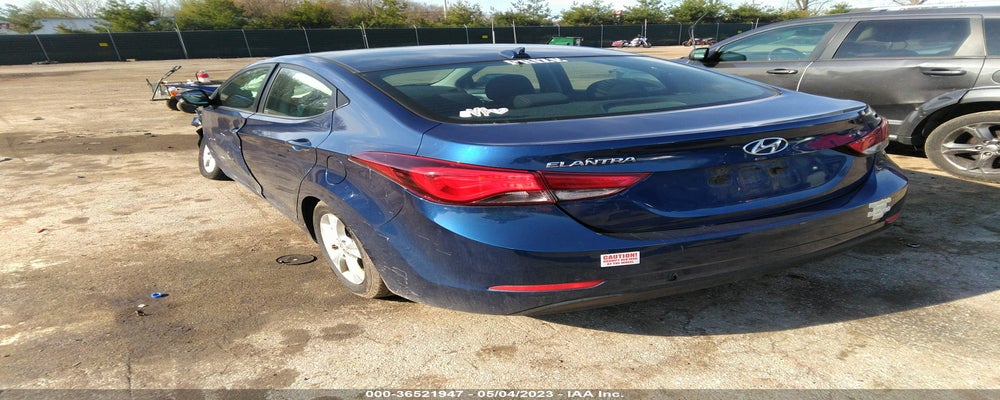 5NPDH4AE8GH717304 2016 HYUNDAI ELANTRA photo no. 3