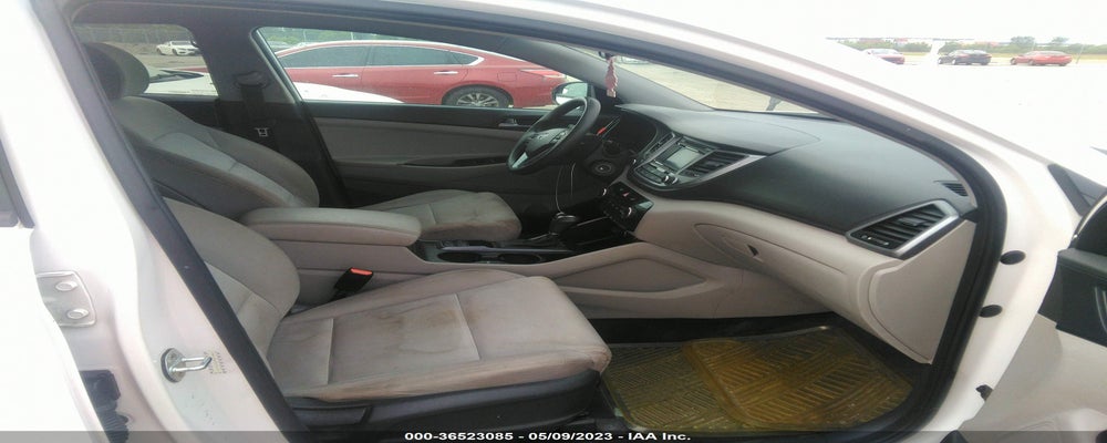 KM8J33A43GU095151 2016 HYUNDAI TUCSON photo no. 5