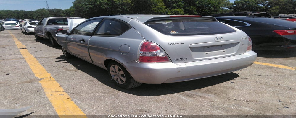 KMHCM3AC6BU194634 2011 HYUNDAI ACCENT photo no. 3