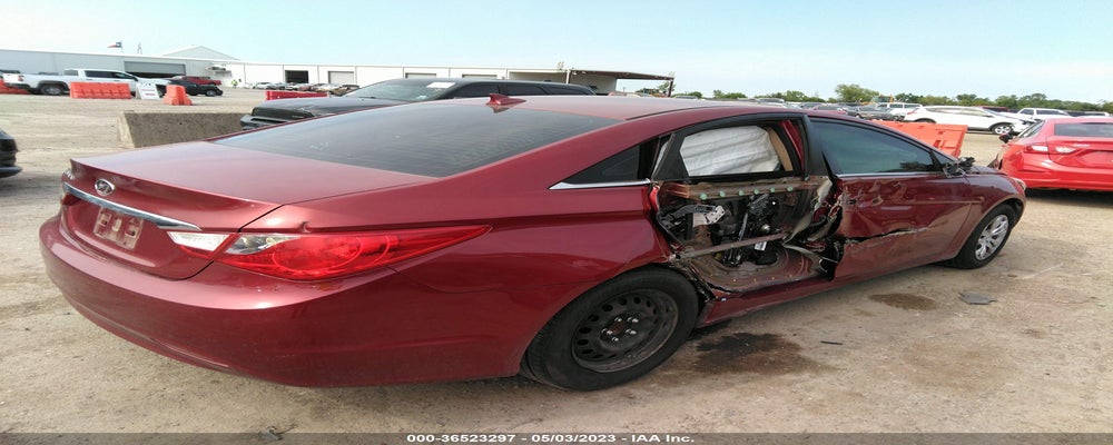 5NPEB4ACXCH332759 2012 HYUNDAI SONATA photo no. 4