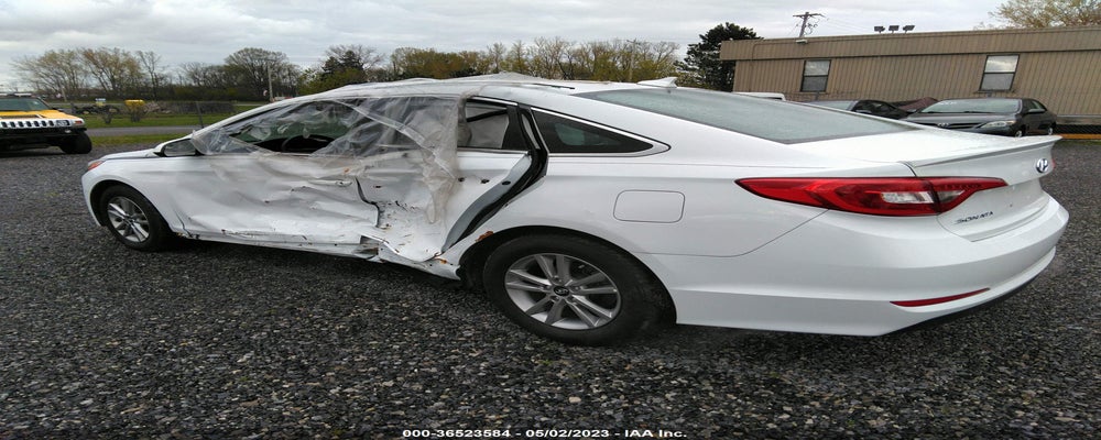 5NPE24AF9HH563217 2017 HYUNDAI SONATA photo no. 3