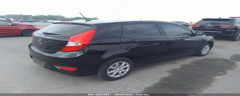 KMHCT5AE3DU136726 2013 HYUNDAI ACCENT photo no. 4