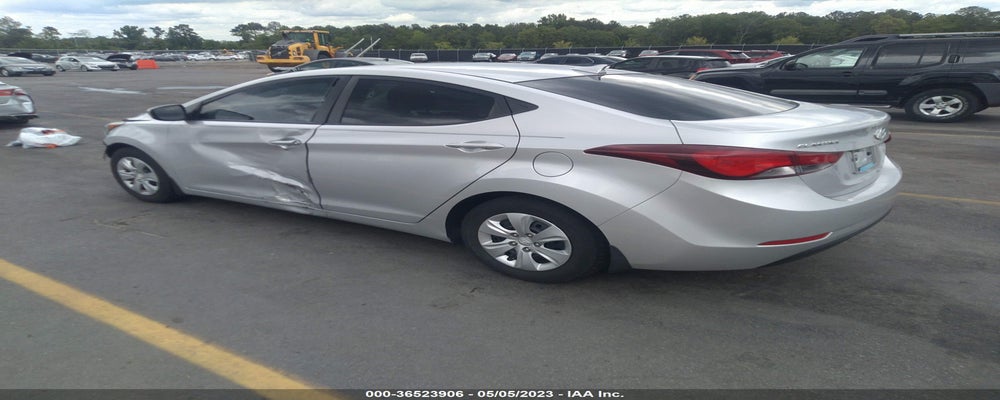 5NPDH4AE1GH696425 2016 HYUNDAI ELANTRA photo no. 3