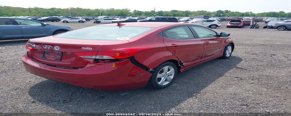 5NPDH4AE6DH437554 2013 HYUNDAI ELANTRA photo no. 4