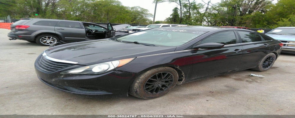5NPEB4AC2BH020501 2011 HYUNDAI SONATA photo no. 2