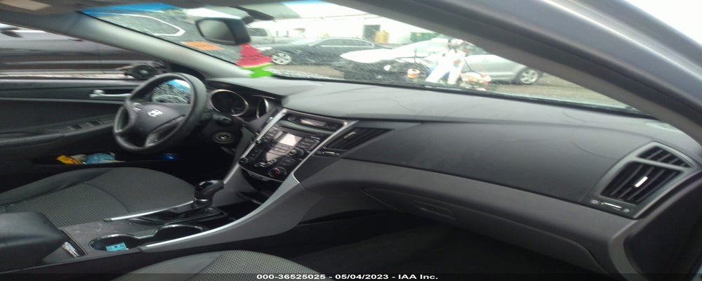 5NPEB4ACBBH300844 2011 HYUNDAI SONATA photo no. 5