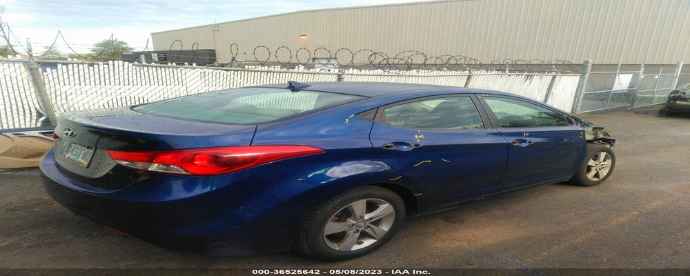 KMHDH4AE0DU559098 2013 HYUNDAI ELANTRA photo no. 4