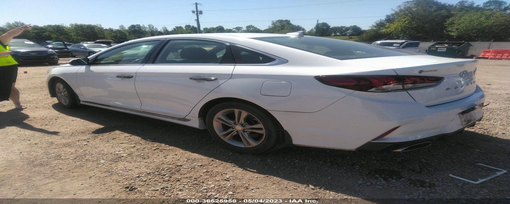 5NPE34AF8JH697610 2018 HYUNDAI SONATA photo no. 3