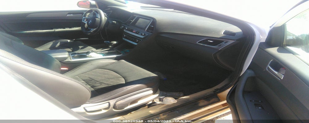 5NPE34AF8JH697610 2018 HYUNDAI SONATA photo no. 5