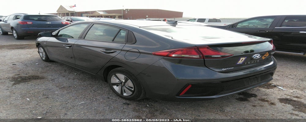KMHC65LC5KU139479 2019 HYUNDAI IONIQ HYBRID photo no. 3