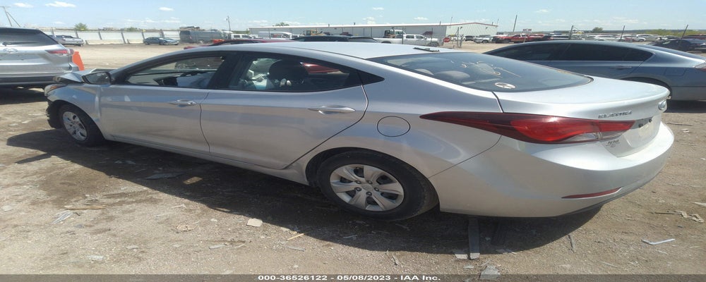 5NPDH4AE9GH751395 2016 HYUNDAI ELANTRA photo no. 3