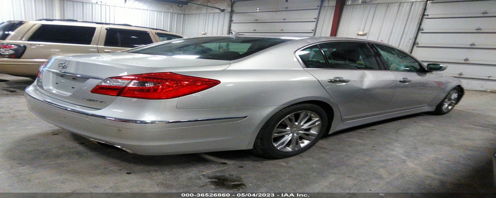 KMHGC4DD0CU207331 2012 HYUNDAI GENESIS photo no. 4