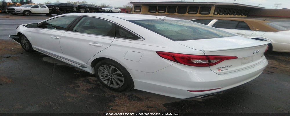 5NPE34AF5FH028332 2015 HYUNDAI SONATA photo no. 3