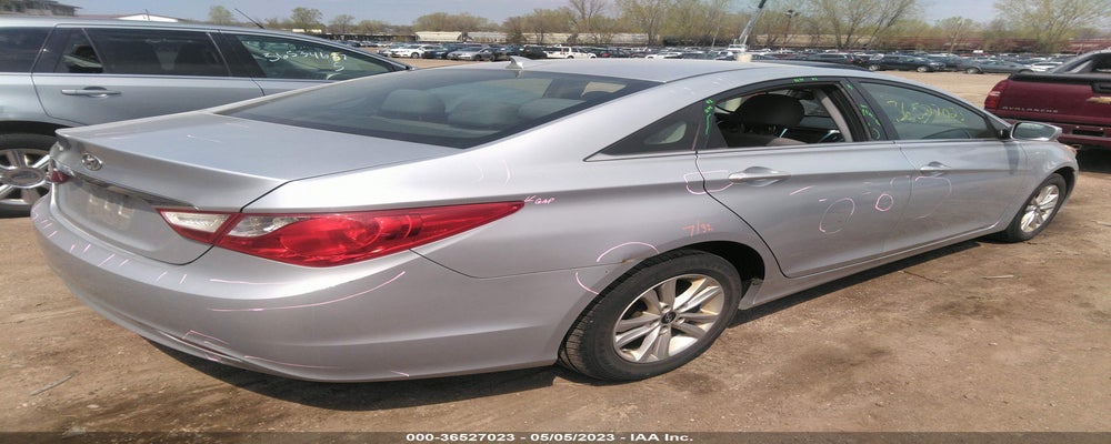 5NPEB4AC8CH360320 2012 HYUNDAI SONATA photo no. 4