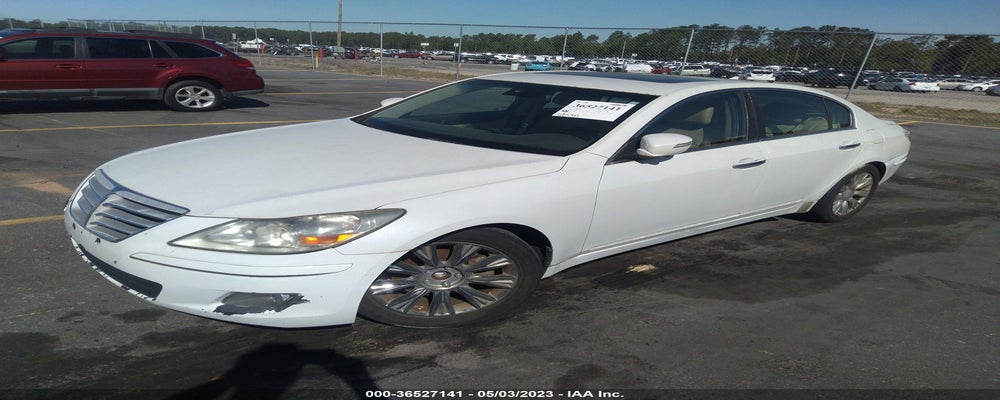 KMHGC4DE9AU075885 2010 HYUNDAI GENESIS photo no. 2