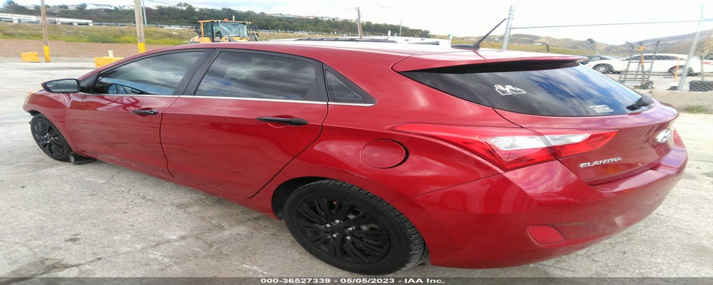 KMHD35LH0HU370260 2017 HYUNDAI ELANTRA GT photo no. 3