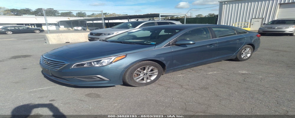 5NPE24AF2GH394530 2016 HYUNDAI SONATA photo no. 2