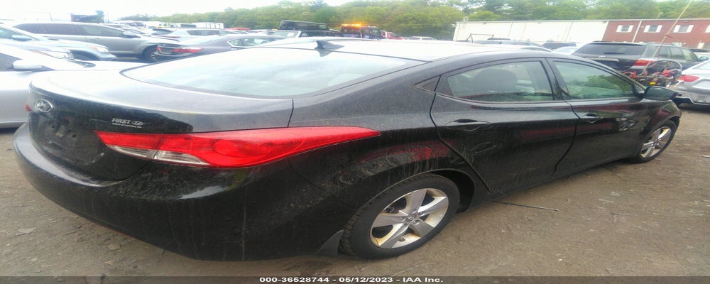 5NPDH4AE7DH425087 2013 HYUNDAI ELANTRA photo no. 4