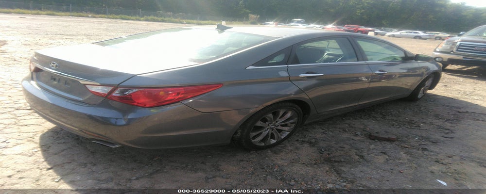 5NPEC4AC5BH246982 2011 HYUNDAI SONATA photo no. 4