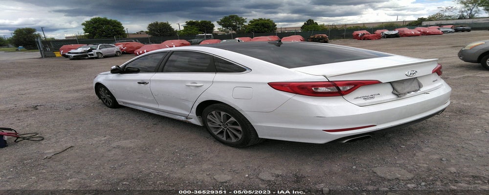 5NPE34AF6FH113308 2015 HYUNDAI SONATA photo no. 3
