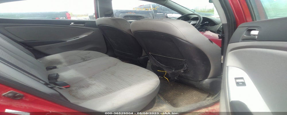 KMHCT4AE6FU923568 2015 HYUNDAI ACCENT photo no. 8
