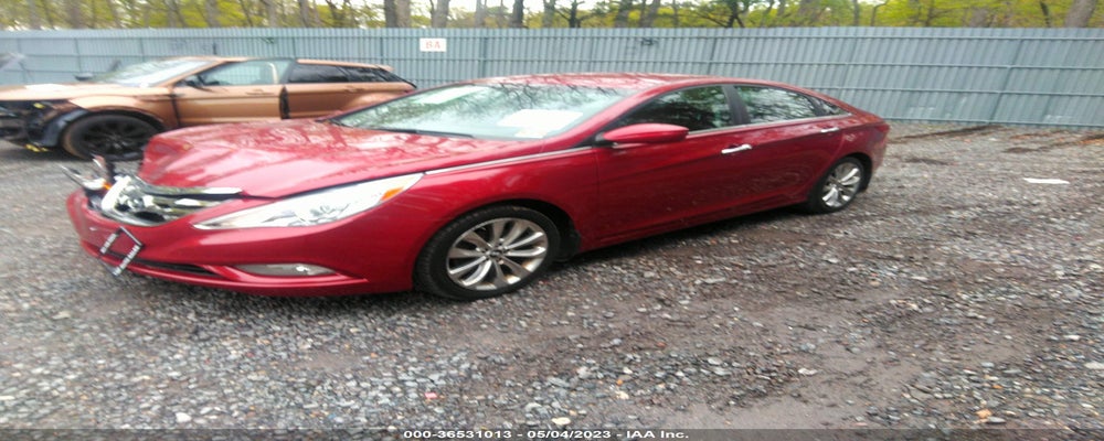 5NPEC4AC4BH286776 2011 HYUNDAI SONATA photo no. 2