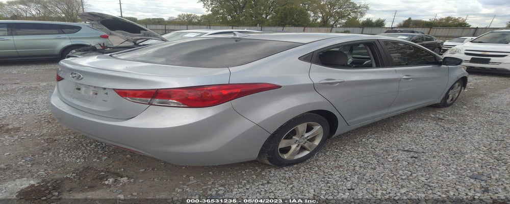 5NPDH4AEXBH051913 2011 HYUNDAI ELANTRA photo no. 4